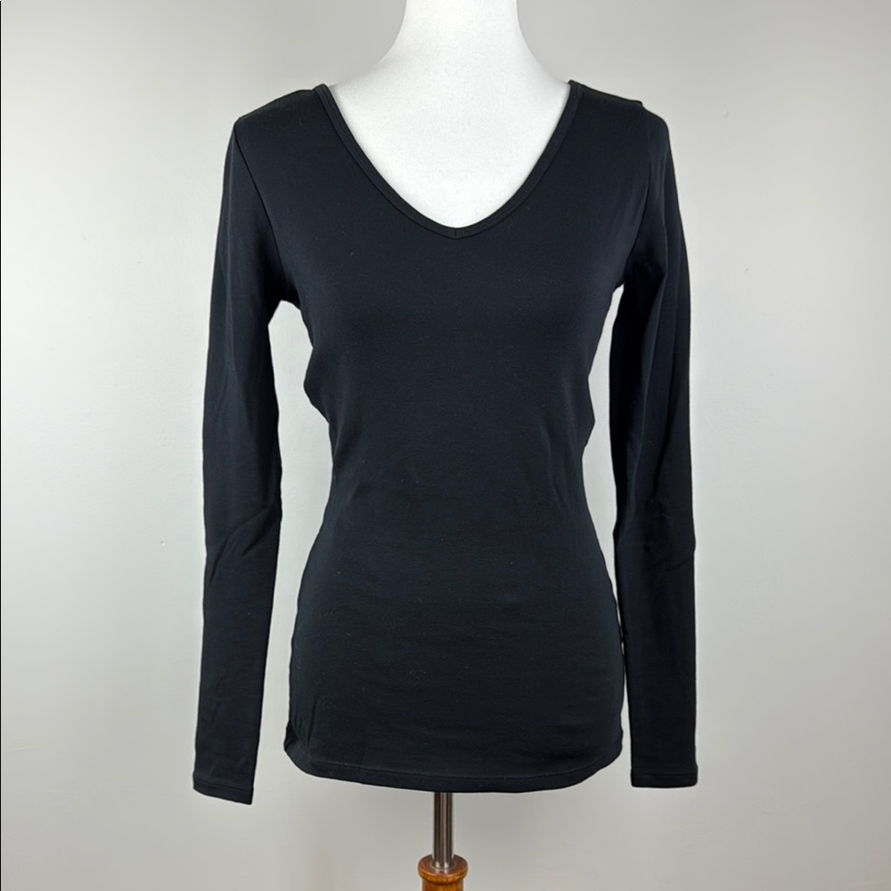 Peruvian Connection Black V-Neck Long Sleeve Top